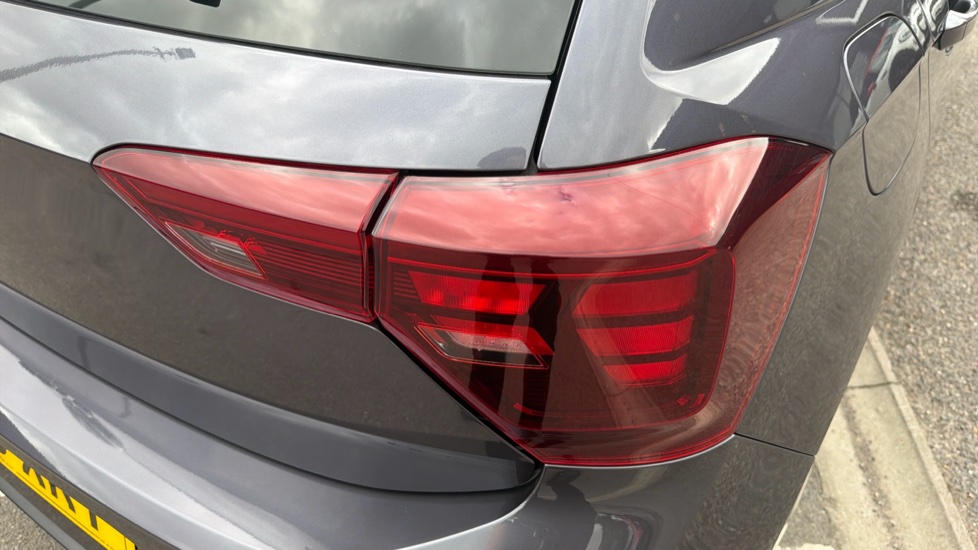 Volkswagen Polo 1.0 Life 5dr Petrol Hatchback - Image 22