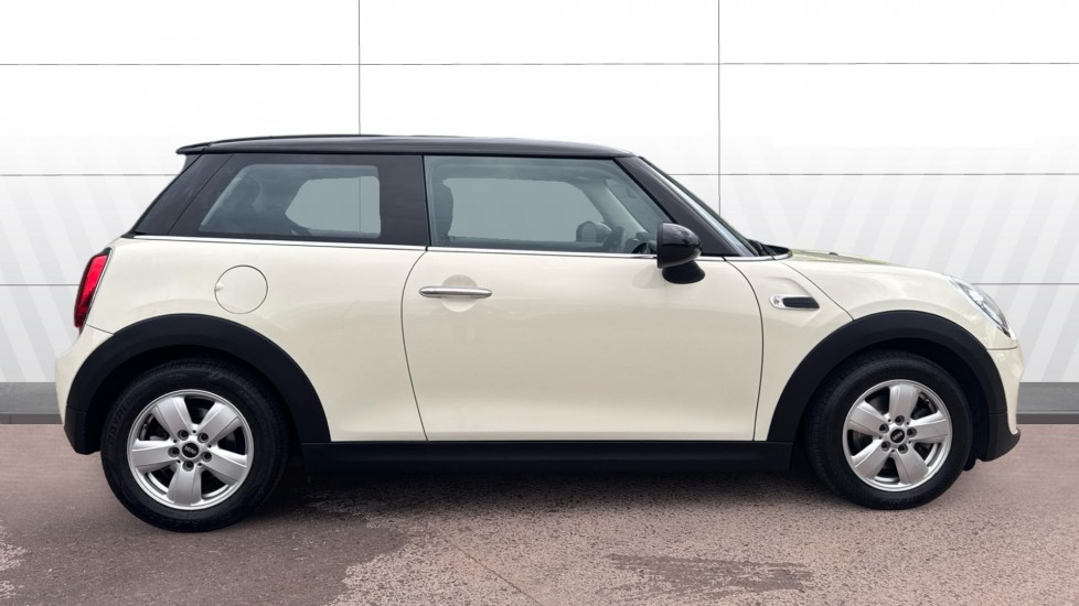 MINI Hatchback 1.5 Cooper 3dr Petrol Hatchback - Image 3