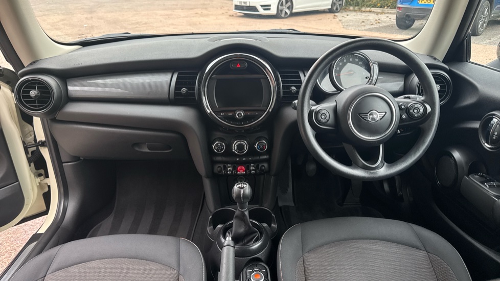 MINI Hatchback 1.5 Cooper 3dr Petrol Hatchback - Image 4