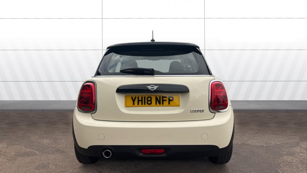 MINI Hatchback 1.5 Cooper 3dr Petrol Hatchback - Image 15