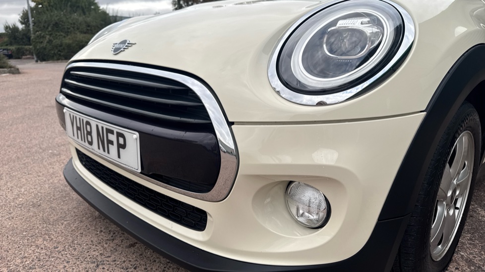 MINI Hatchback 1.5 Cooper 3dr Petrol Hatchback - Image 36