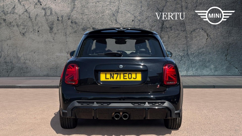 MINI Hatchback 2.0 Cooper S Sport 5dr Auto Petrol Hatchback - Image 16