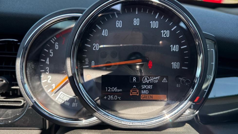 MINI Hatchback 2.0 Cooper S Sport 5dr Auto Petrol Hatchback - Image 30