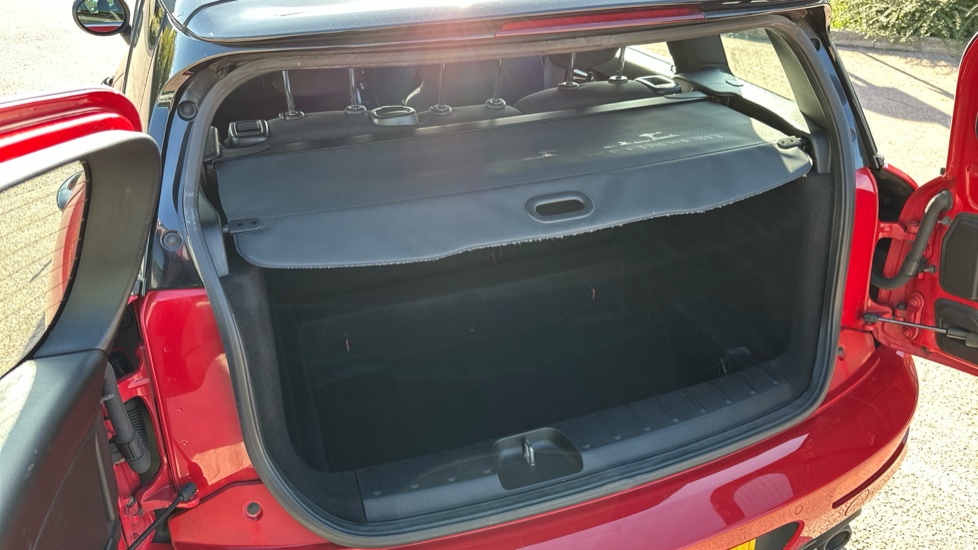 MINI Clubman 2.0 Cooper S Sport 6dr Auto Petrol Estate - Image 40