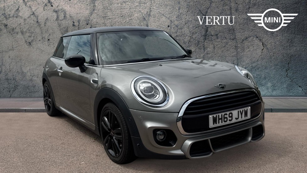 MINI Hatchback 1.5 Cooper Sport II 3dr Auto Petrol Hatchback - Image 1