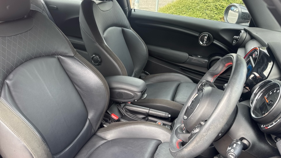 MINI Hatchback 1.5 Cooper Sport II 3dr Auto Petrol Hatchback - Image 12