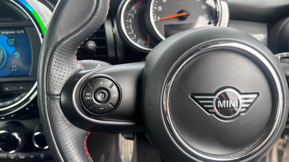 MINI Hatchback 1.5 Cooper Sport II 3dr Auto Petrol Hatchback - Image 18