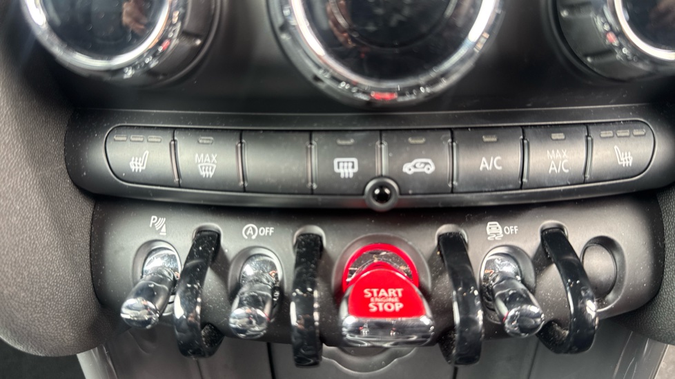 MINI Hatchback 1.5 Cooper Sport II 3dr Auto Petrol Hatchback - Image 41