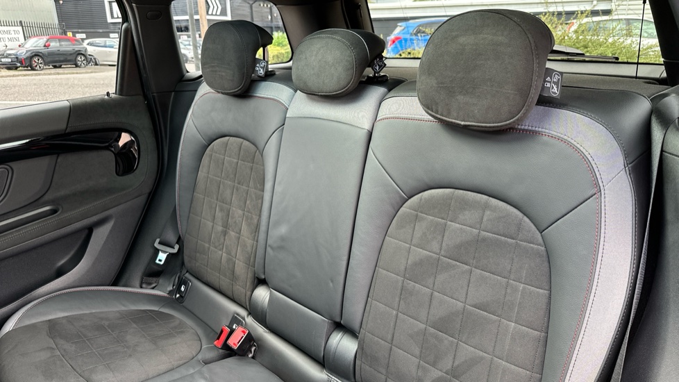 MINI Countryman 1.5 Cooper Sport 5dr Petrol Hatchback - Image 12