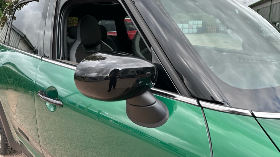 MINI Countryman 1.5 Cooper Sport 5dr Petrol Hatchback - Image 37
