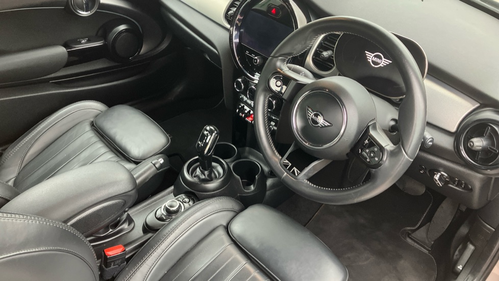 MINI Hatchback 1.5 Cooper Exclusive 3dr Auto Petrol Hatchback - Image 6