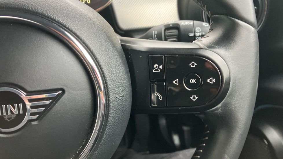 MINI Hatchback 1.5 Cooper Exclusive 3dr Auto Petrol Hatchback - Image 18