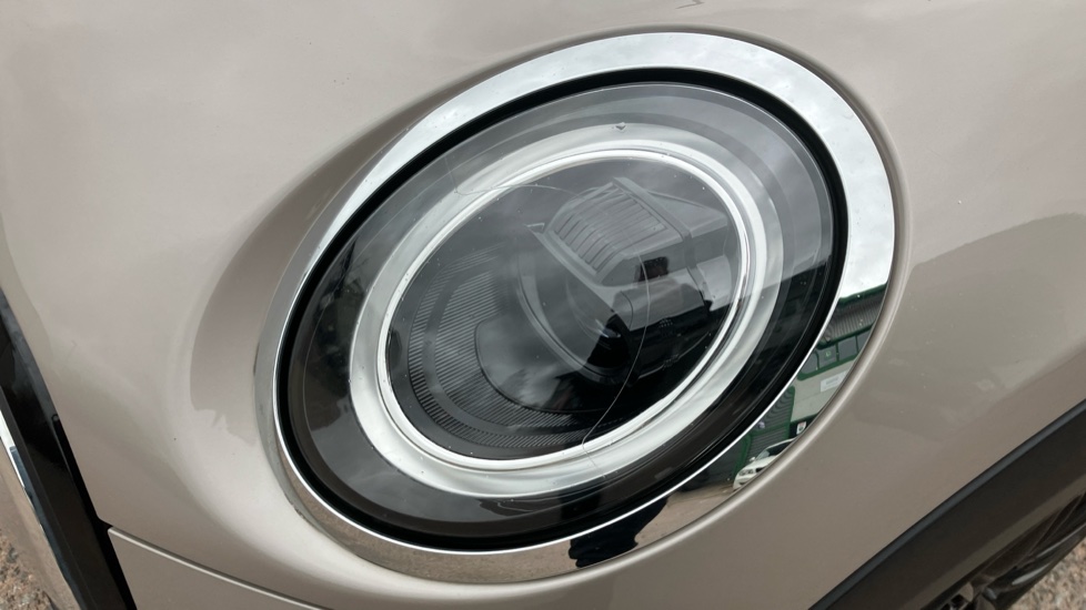 MINI Hatchback 1.5 Cooper Exclusive 3dr Auto Petrol Hatchback - Image 23