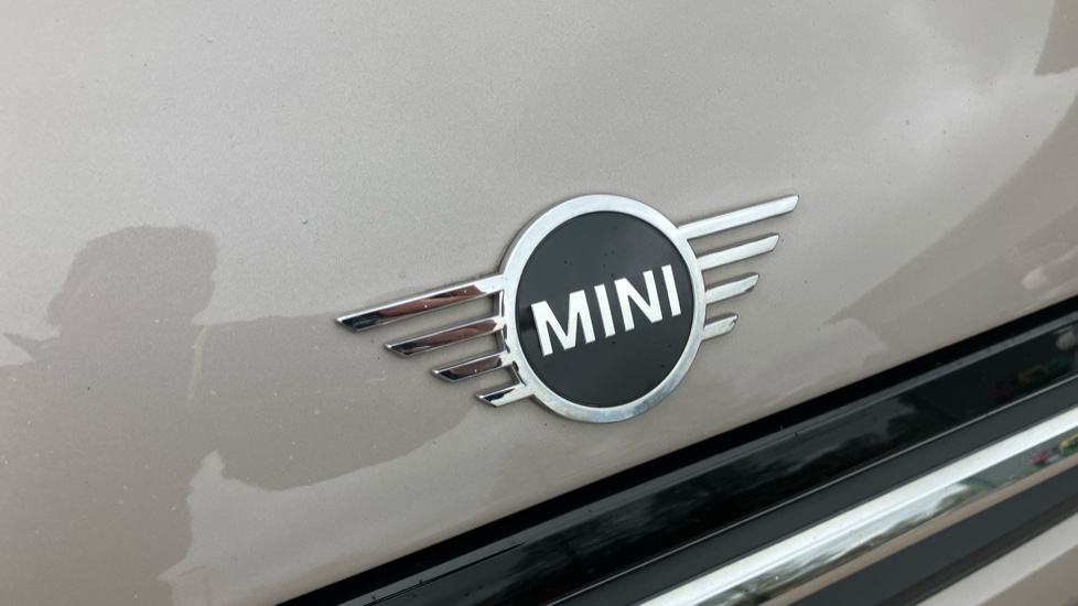 MINI Hatchback 1.5 Cooper Exclusive 3dr Auto Petrol Hatchback - Image 24