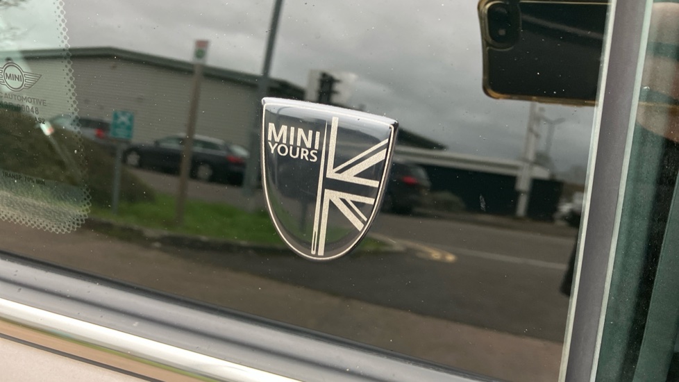 MINI Hatchback 1.5 Cooper Exclusive 3dr Auto Petrol Hatchback - Image 28