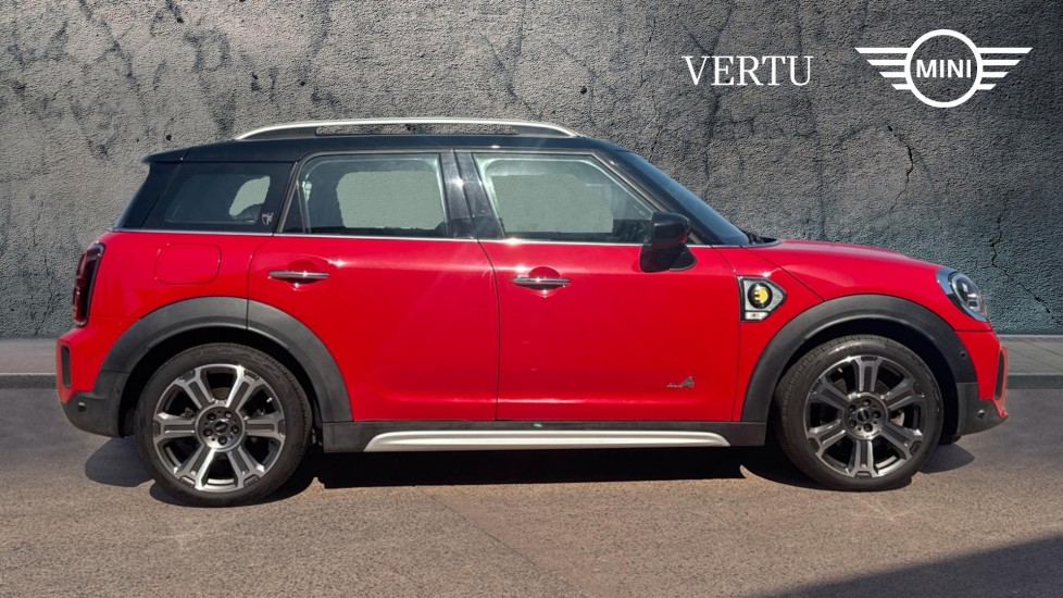 MINI Countryman 1.5 Cooper S E Excl ALL4 PHEV 5dr Auto [Comf/Nav+] Hatchback - Image 3