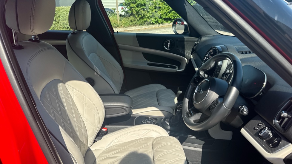 MINI Countryman 1.5 Cooper S E Excl ALL4 PHEV 5dr Auto [Comf/Nav+] Hatchback - Image 11