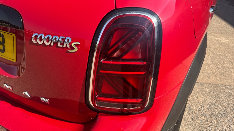 MINI Countryman 1.5 Cooper S E Excl ALL4 PHEV 5dr Auto [Comf/Nav+] Hatchback - Image 22