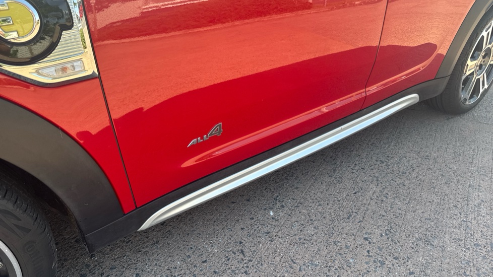 MINI Countryman 1.5 Cooper S E Excl ALL4 PHEV 5dr Auto [Comf/Nav+] Hatchback - Image 29