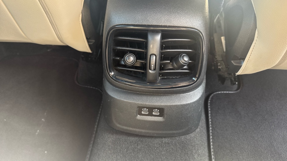 MINI Countryman 1.5 Cooper S E Excl ALL4 PHEV 5dr Auto [Comf/Nav+] Hatchback - Image 39