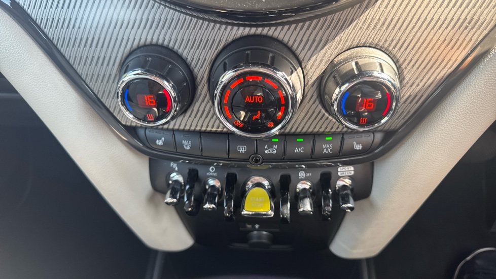 MINI Countryman 1.5 Cooper S E Excl ALL4 PHEV 5dr Auto [Comf/Nav+] Hatchback - Image 42