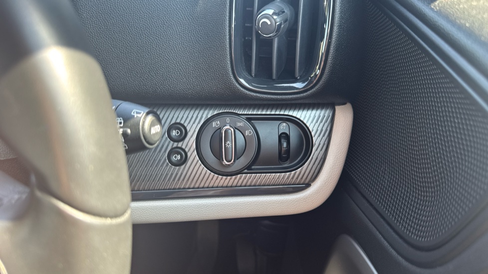 MINI Countryman 1.5 Cooper S E Excl ALL4 PHEV 5dr Auto [Comf/Nav+] Hatchback - Image 44