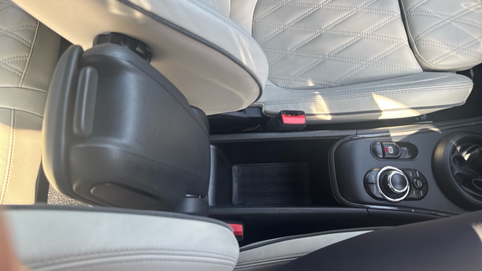 MINI Countryman 1.5 Cooper S E Excl ALL4 PHEV 5dr Auto [Comf/Nav+] Hatchback - Image 49