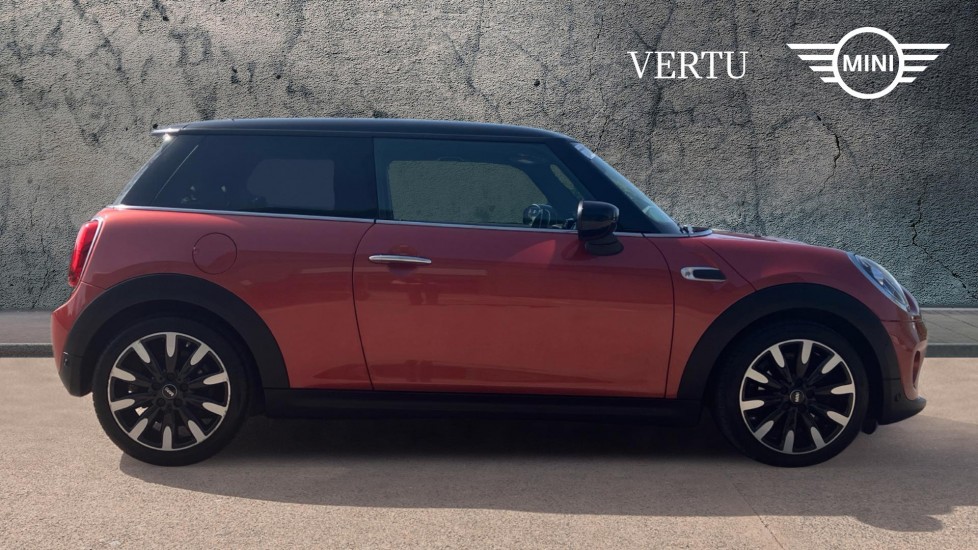 MINI Hatchback 1.5 Cooper Exclusive II 3dr Auto Petrol Hatchback - Image 3