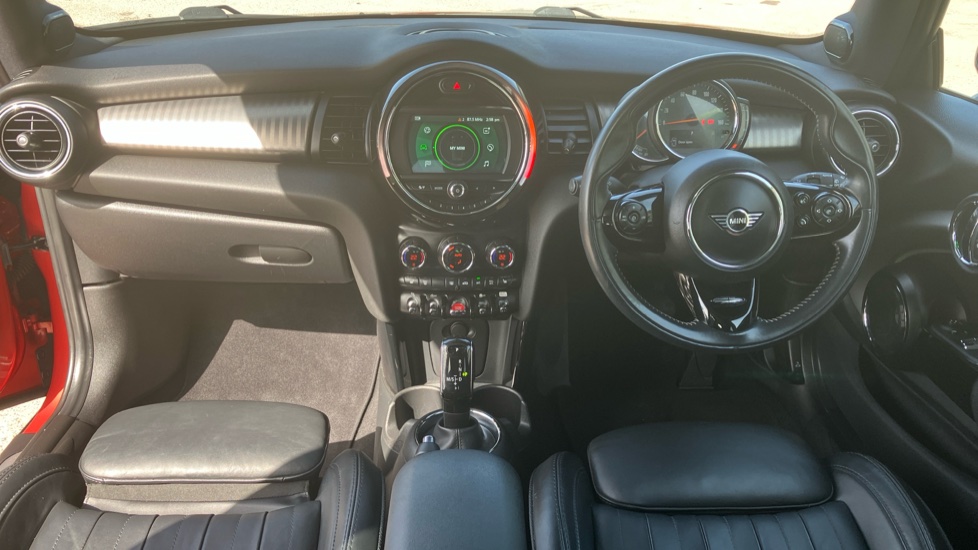 MINI Hatchback 1.5 Cooper Exclusive II 3dr Auto Petrol Hatchback - Image 4