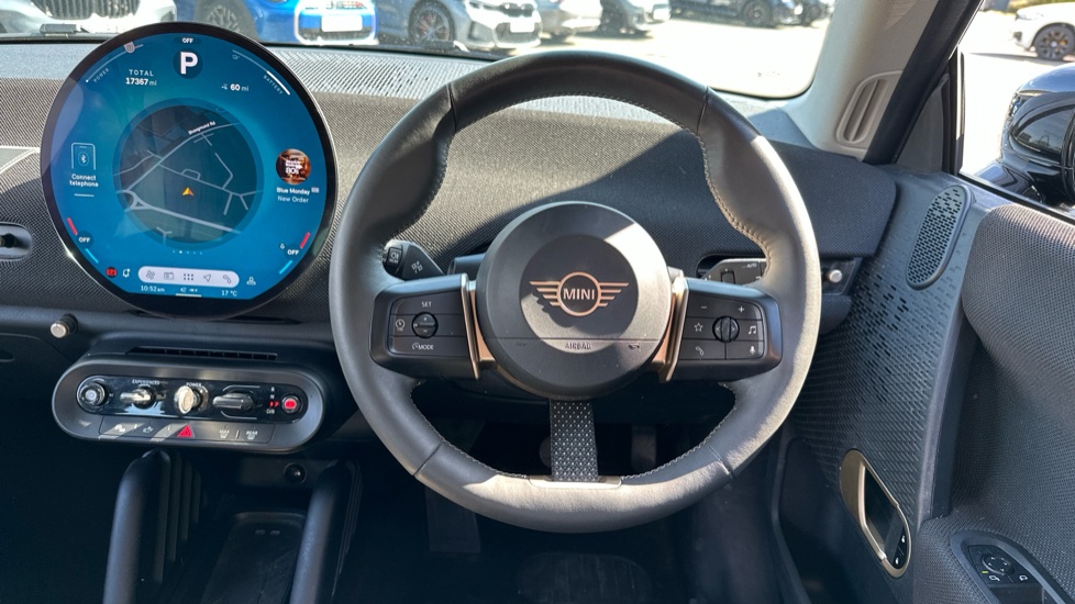 MINI Cooper 135kW E Classic 41kWh 3dr Auto Electric Hatchback - Image 5
