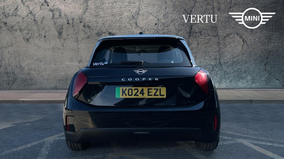 MINI Cooper 135kW E Classic 41kWh 3dr Auto Electric Hatchback - Image 15