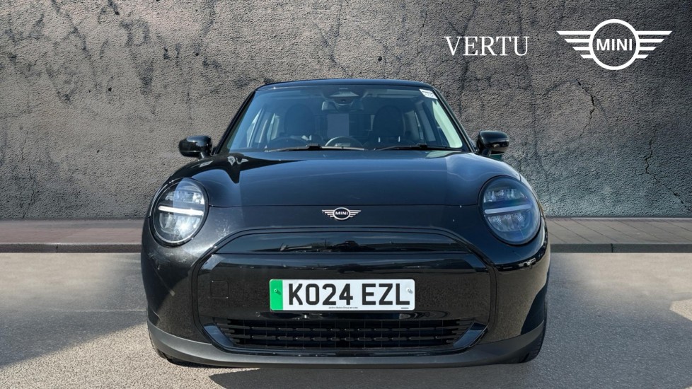 MINI Cooper 135kW E Classic 41kWh 3dr Auto Electric Hatchback - Image 16