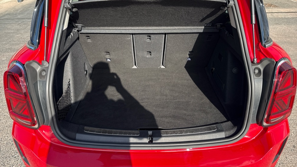MINI Countryman 1.5 Cooper S E Classic ALL4 PHEV 5dr Auto Hatchback - Image 13