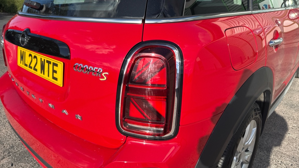 MINI Countryman 1.5 Cooper S E Classic ALL4 PHEV 5dr Auto Hatchback - Image 27