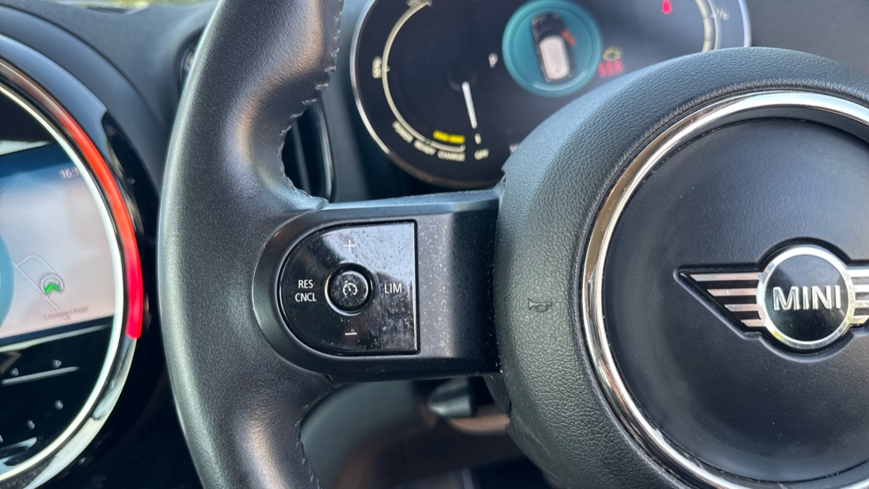 MINI Countryman 1.5 Cooper S E Classic ALL4 PHEV 5dr Auto Hatchback - Image 17