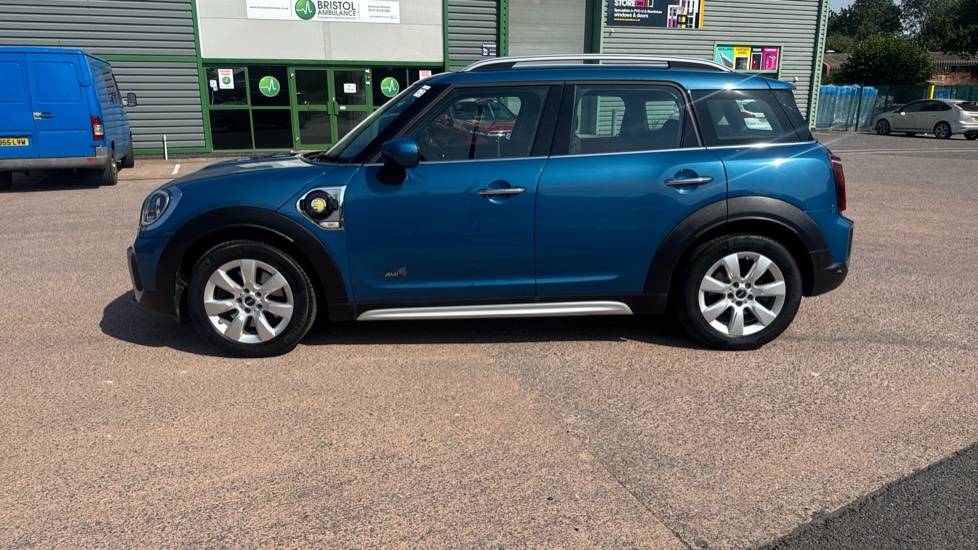 MINI Countryman 1.5 Cooper S E Classic ALL4 PHEV 5dr Auto Hatchback - Image 28