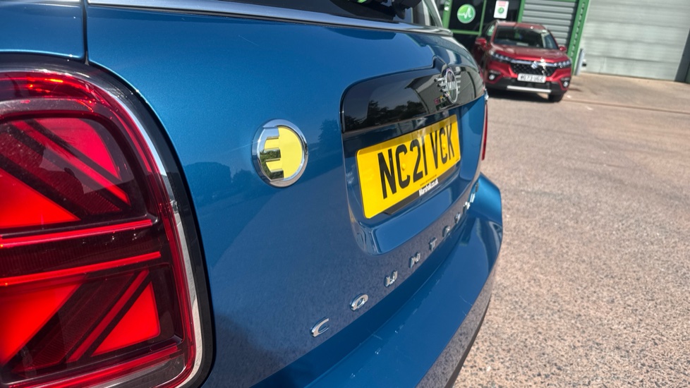 MINI Countryman 1.5 Cooper S E Classic ALL4 PHEV 5dr Auto Hatchback - Image 30