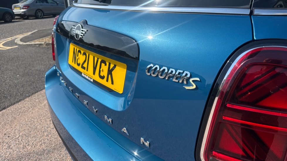 MINI Countryman 1.5 Cooper S E Classic ALL4 PHEV 5dr Auto Hatchback - Image 32