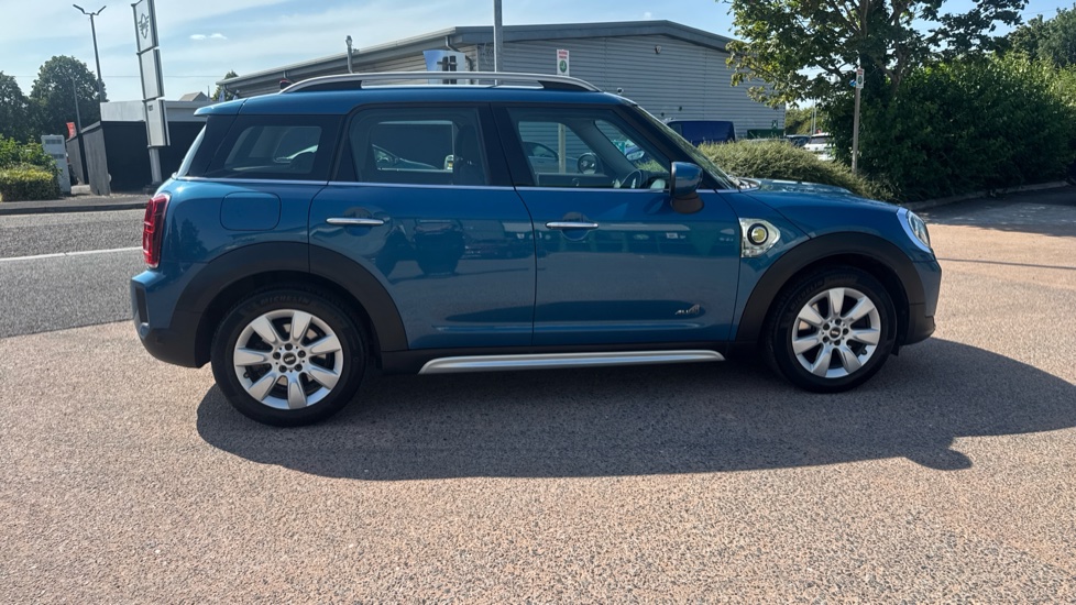 MINI Countryman 1.5 Cooper S E Classic ALL4 PHEV 5dr Auto Hatchback - Image 33