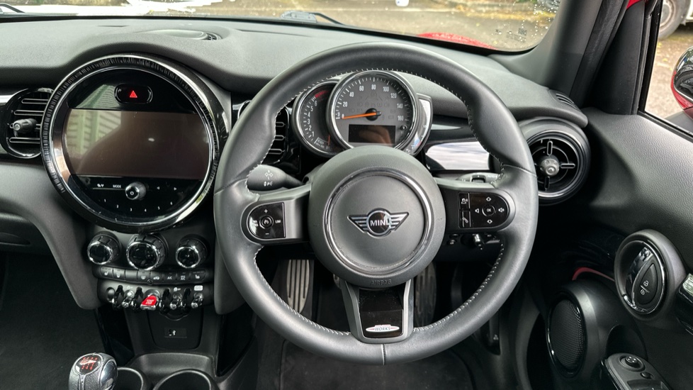 MINI Hatchback 1.5 Cooper Sport 5dr Petrol Hatchback - Image 5