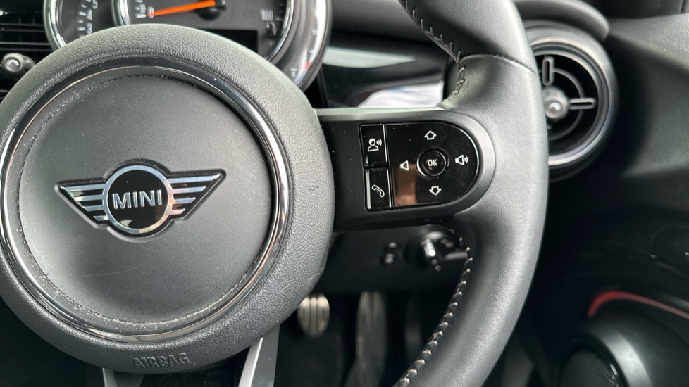 MINI Hatchback 1.5 Cooper Sport 5dr Petrol Hatchback - Image 18