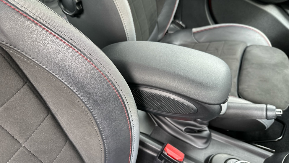 MINI Hatchback 1.5 Cooper Sport 5dr Petrol Hatchback - Image 33