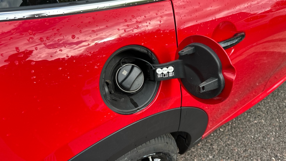 MINI Hatchback 1.5 Cooper Sport 5dr Petrol Hatchback - Image 35