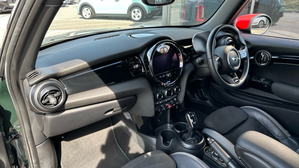 MINI Hatchback 2.0 John Cooper Works Premium 3dr Auto Petrol Hatchback - Image 7