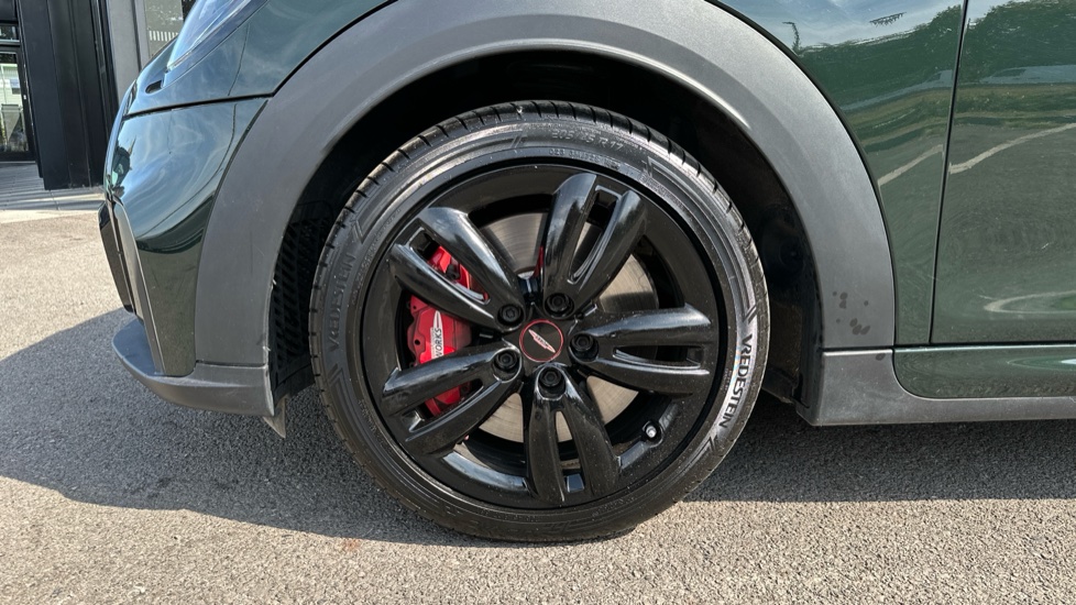 MINI Hatchback 2.0 John Cooper Works Premium 3dr Auto Petrol Hatchback - Image 28