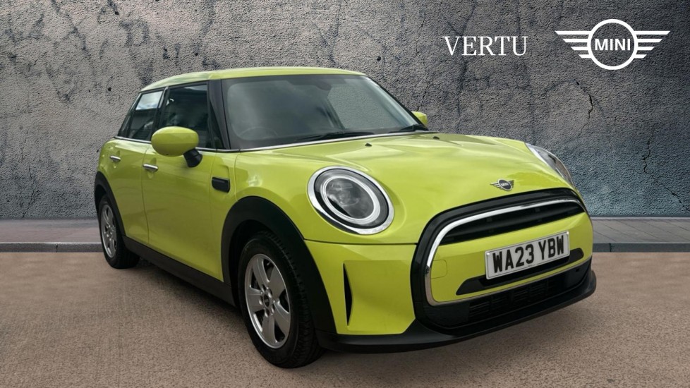 MINI Hatchback 1.5 Cooper Classic 5dr Auto Petrol Hatchback - Image 1