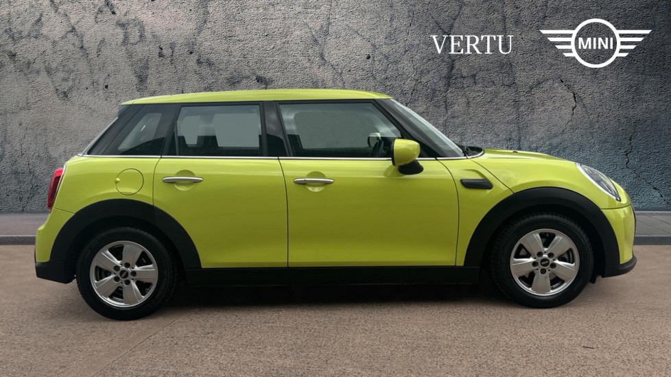 MINI Hatchback 1.5 Cooper Classic 5dr Auto Petrol Hatchback - Image 3
