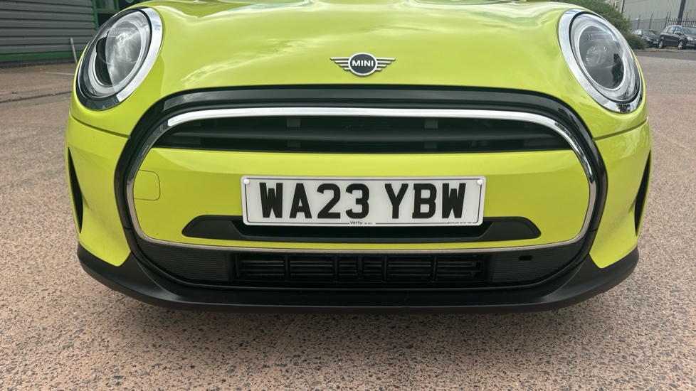 MINI Hatchback 1.5 Cooper Classic 5dr Auto Petrol Hatchback - Image 28