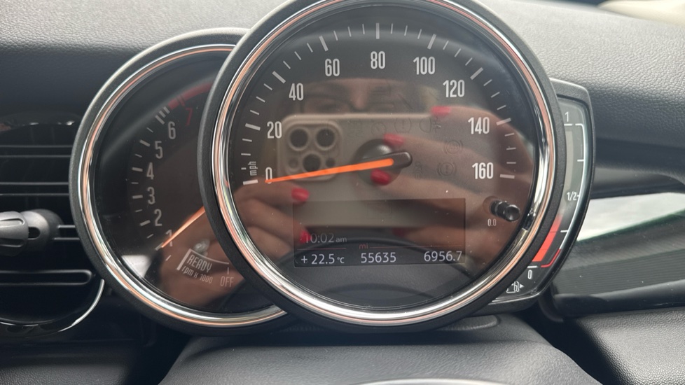 MINI Hatchback 1.5 Cooper Classic 5dr Auto Petrol Hatchback - Image 57