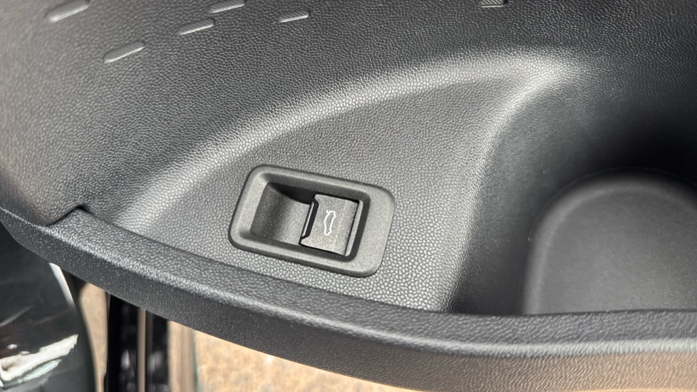 MINI Countryman 2.0 John Cooper Works ALL4 [Level 3] 5dr Auto Petrol Hatchback - Image 31
